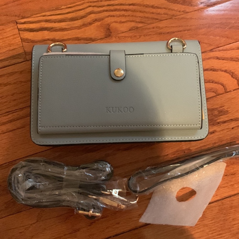 Purse - Picture 2 of 4
